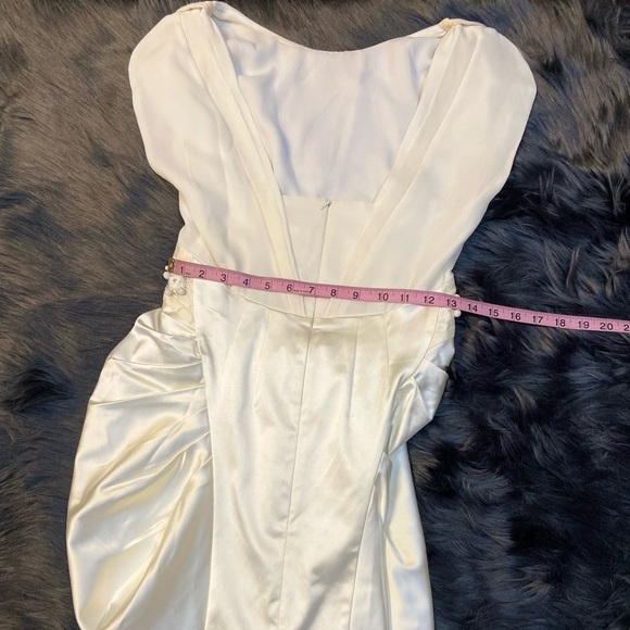 VINTAGE style Damsel In A Dress wedding dress gown. - Picture 5 of 16